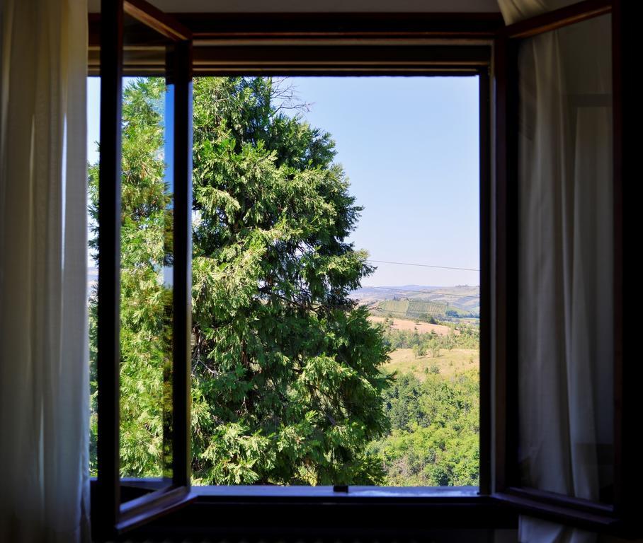 La Secchia Rapita Apartment Zappolino Ruang foto