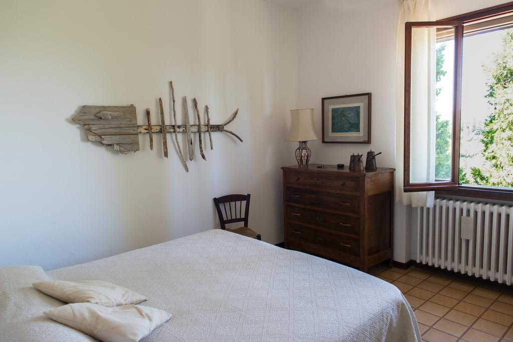 La Secchia Rapita Apartment Zappolino Ruang foto